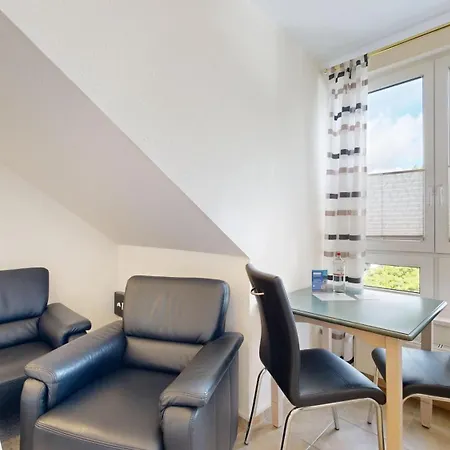 Appartementhaus Binzer Sterne 57 * Binz